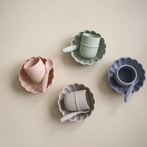 Mellow Kiku Silicone Dinnerware Set(4).JPG
