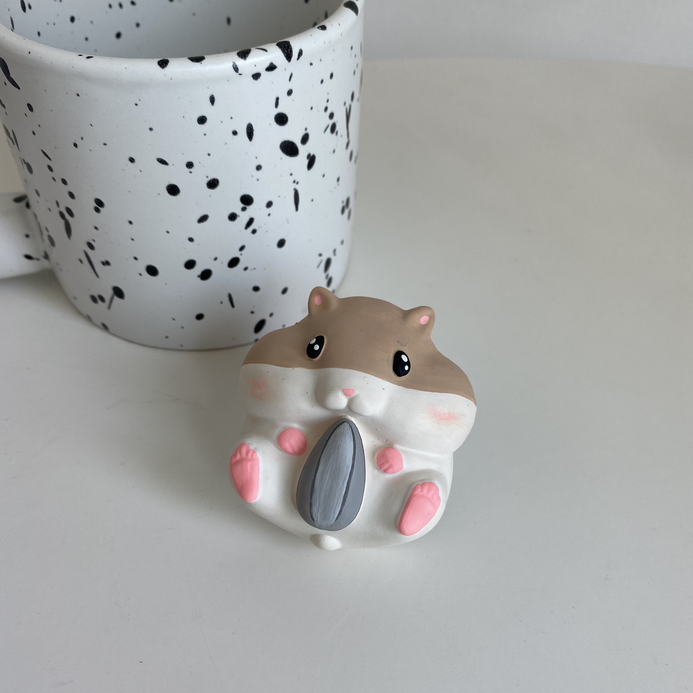 B4B12DDE-BBFB-42E0-9799-CA2CC06DEF25