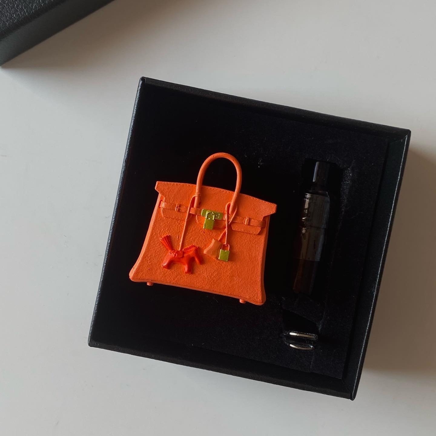 3D131891-6F23-4814-AA8E-9CC2C5544C64