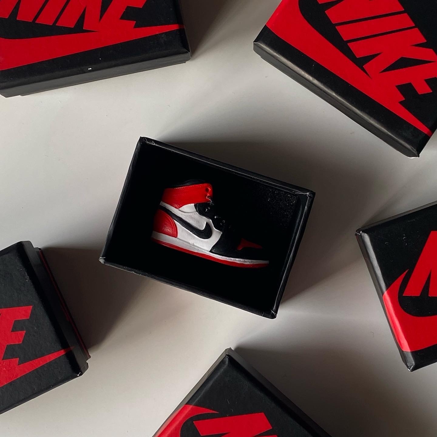 C92471B9-B7D0-4BE9-B2E0-6103A310F98B