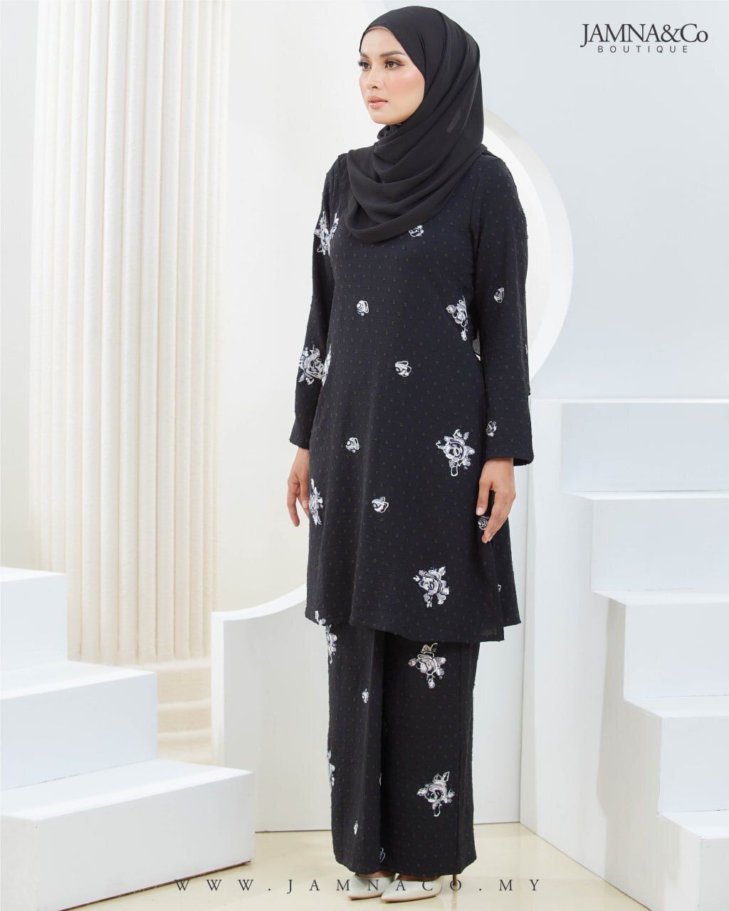 Kurung Pahang Moden ANIQAA – JAMNA & Co