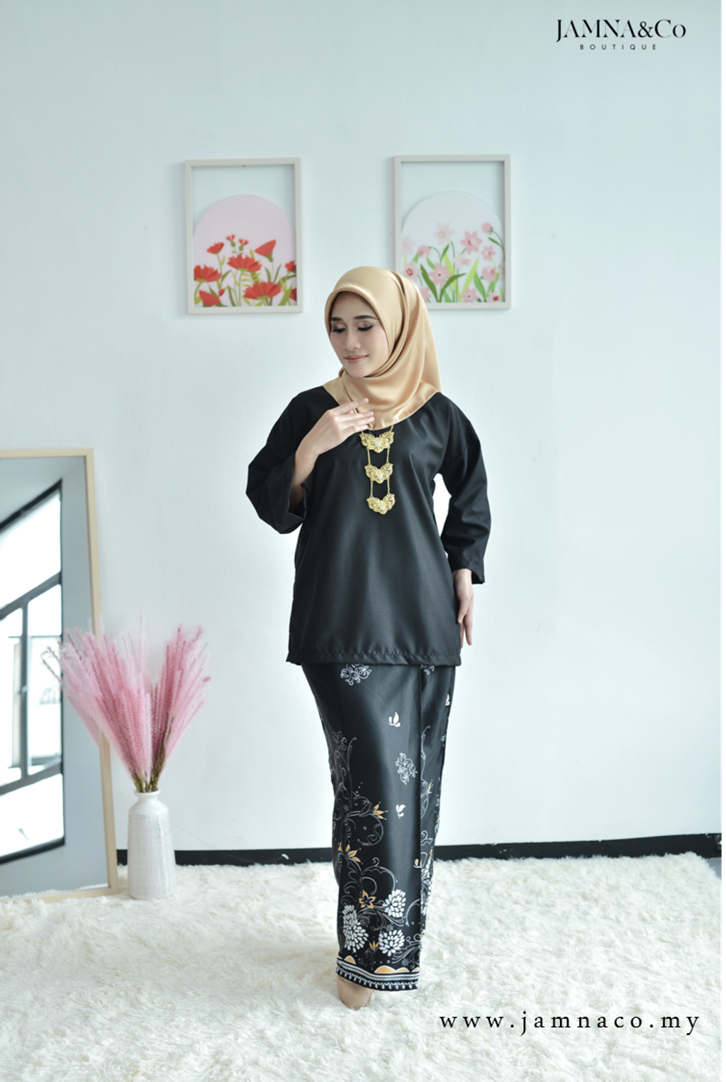 Kurung Kedah Batik Opah Black