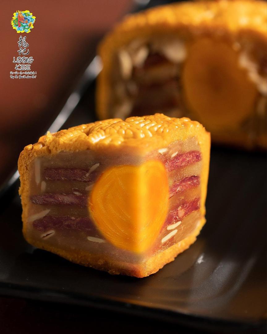 LOTUS DRIED MEAT(1 YOLK) 1