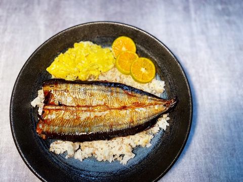 蒲燒秋刀魚1.jpg