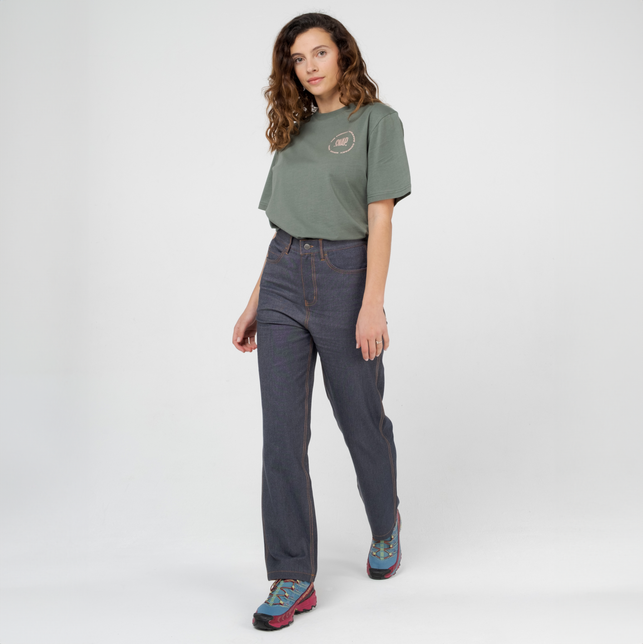 snap-product-pictures-boulder-pants-women-front-1