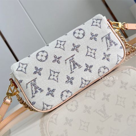 image_9B2AE8E5-937E-4D6D-A564-9BD14FF8BB55_1759955589