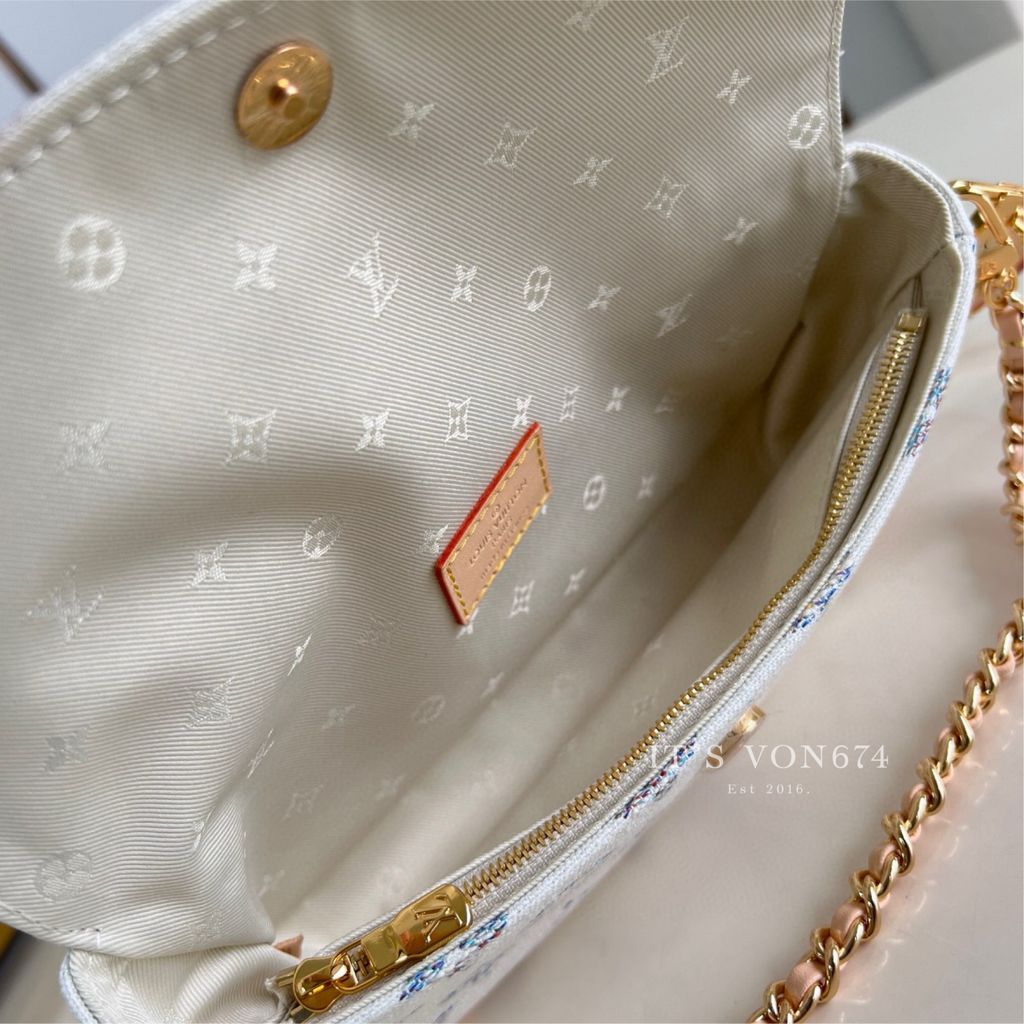 image_0FE1728D-6FF9-4A6A-828C-A02234E28E2E_1759955590