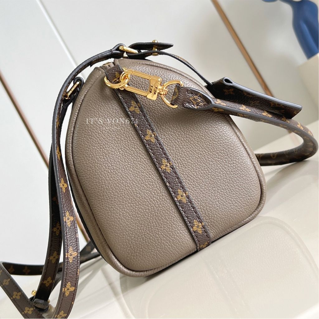 image_C02655D5-865A-49D3-9AA1-1976122CE7AA_1763135335