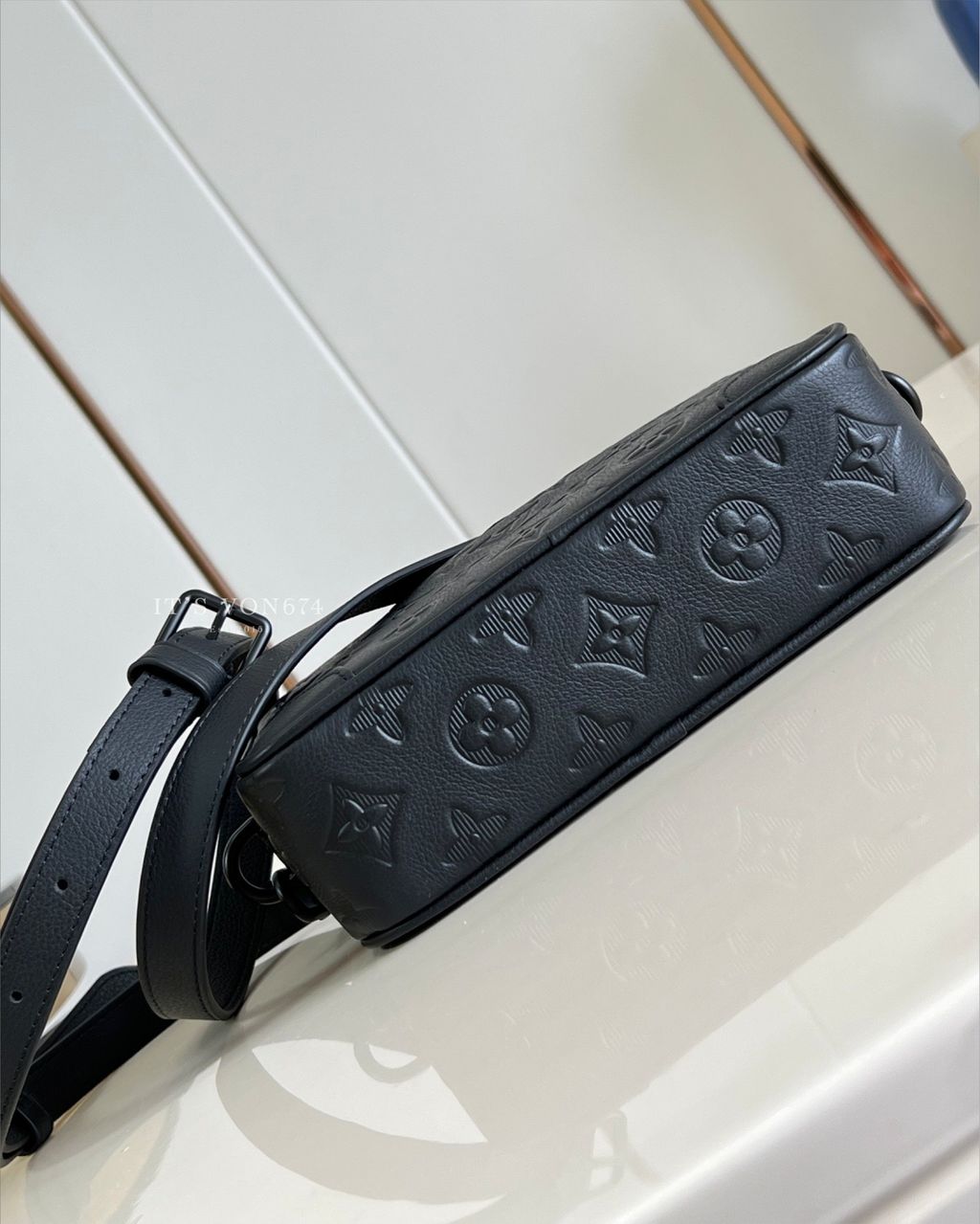 image_9DB5705F-8A9D-4559-8E1E-B8103879673B_1763196117