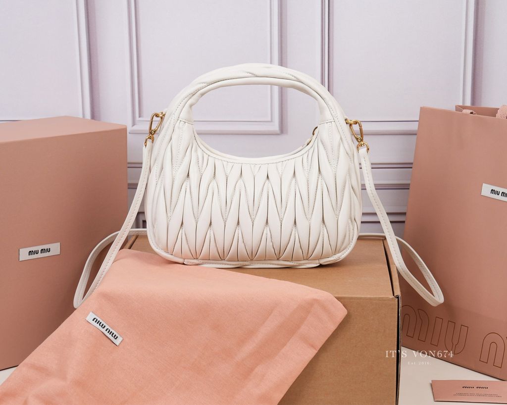 image_B6C2904C-BD58-416C-83DE-A6139131FE69_1763539907