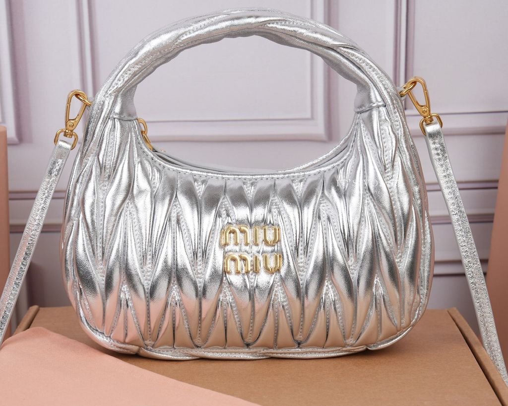 image_DE9CF170-7478-4B7C-9092-D5442A911E2E_1763540412