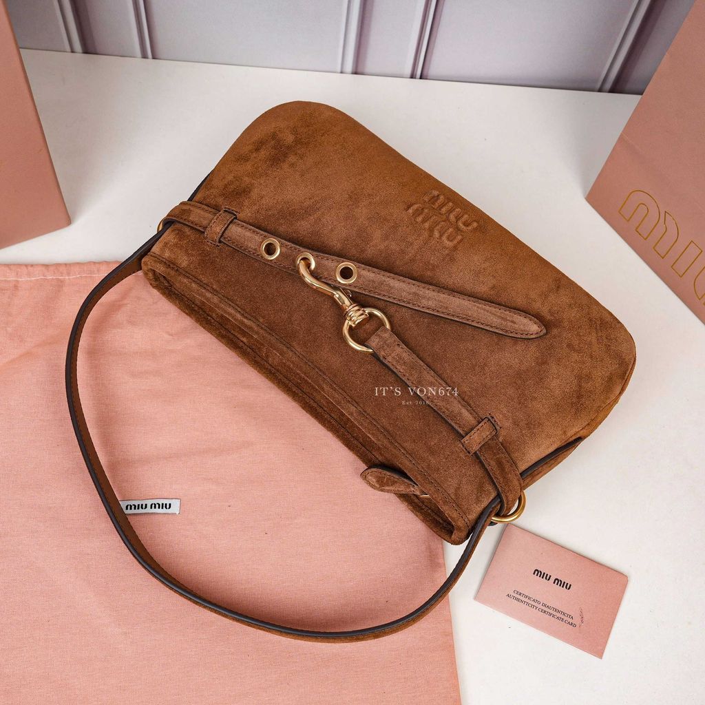 image_21DF4093-8A44-49D1-A4AF-AABD0CB71027_1763545876