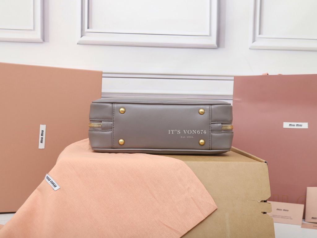 image_0914CC49-04AD-49F7-9C0E-AA37EF2F4D4B_1763548941