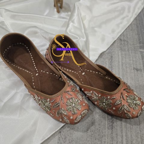 Picsart_26-04-08_17-37-08-004