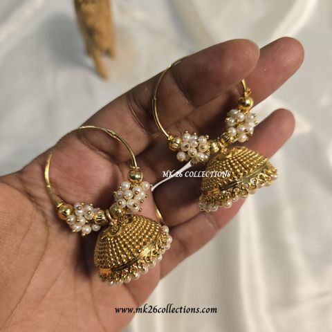 Picsart_26-04-15_23-26-38-610