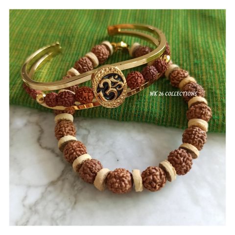 Picsart_22-08-20_21-20-12-587