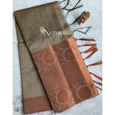 Picsart_22-11-10_15-20-21-621