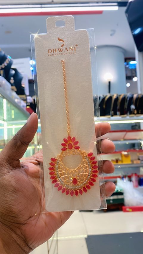 8CF07DBF-CC97-4F4C-8EC1-22021AD49462