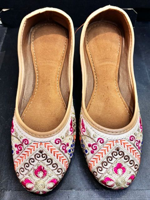 f228c107-c082-4bbe-851b-07874c8556a8