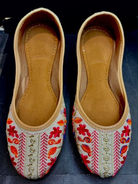 c1accde8-f8c3-4ebb-9ebc-e39ccdbbebb3