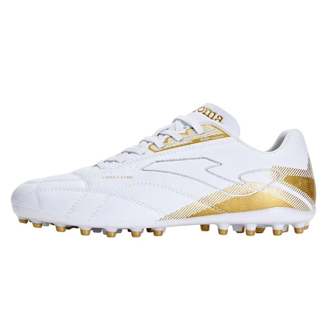 大清康熈年製高足杯 A rare miniature blue and white stem cup, Mark and period of