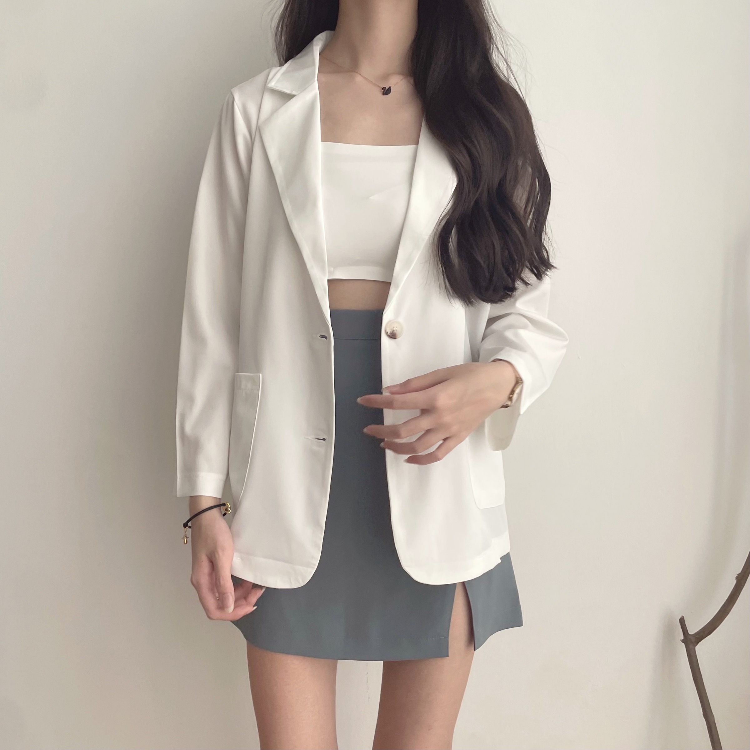 AA5B3CC1-EB20-4AA1-9B6F-FF97F5EB39AB