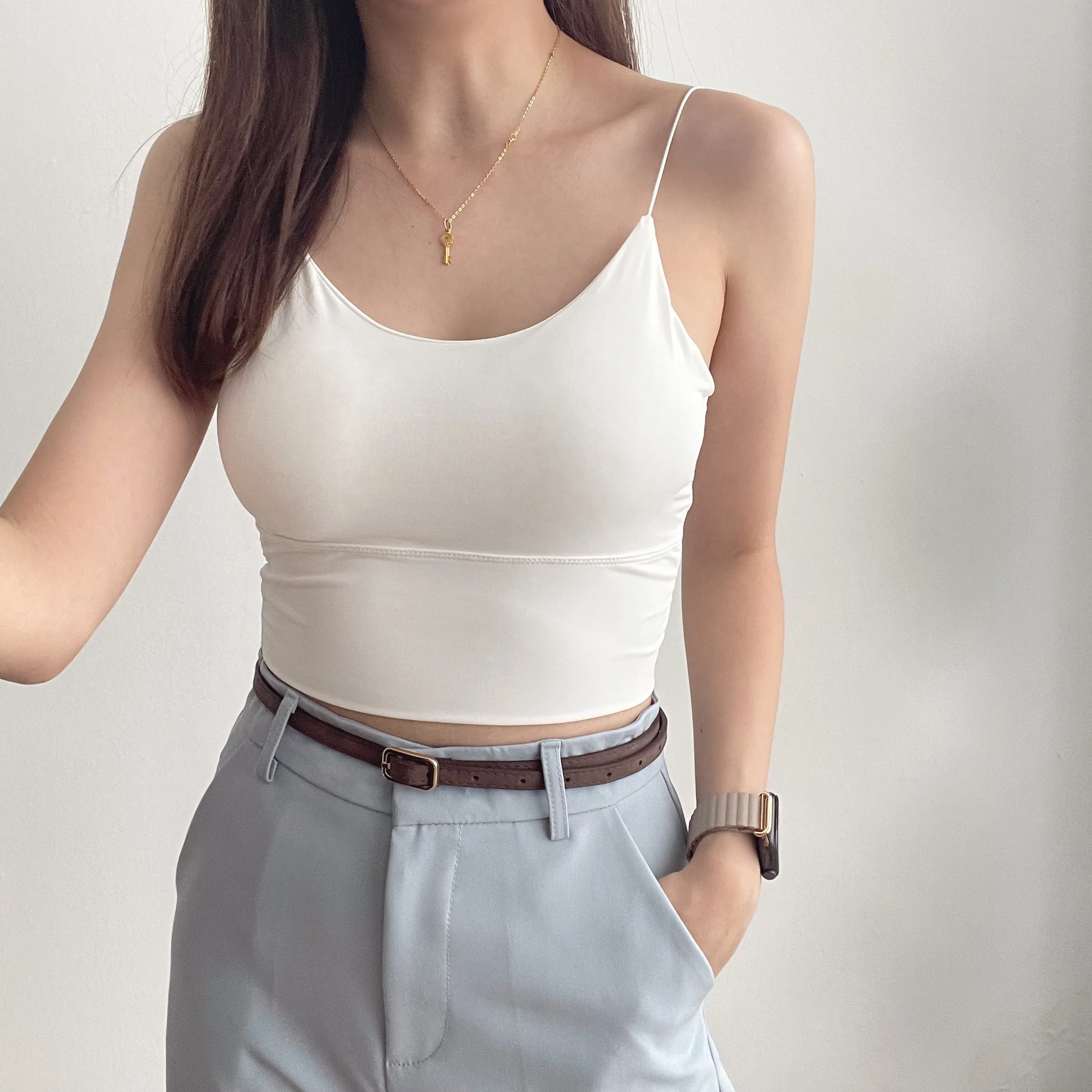 93406EDA-9F4C-439E-84A9-B03991EABE99