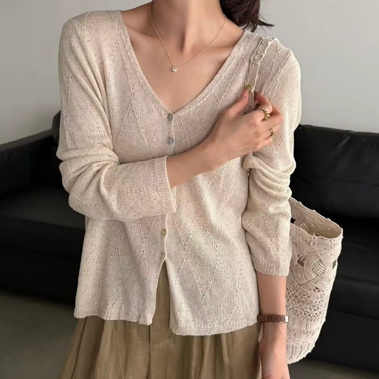 9934619898724bd9a1620849160b48