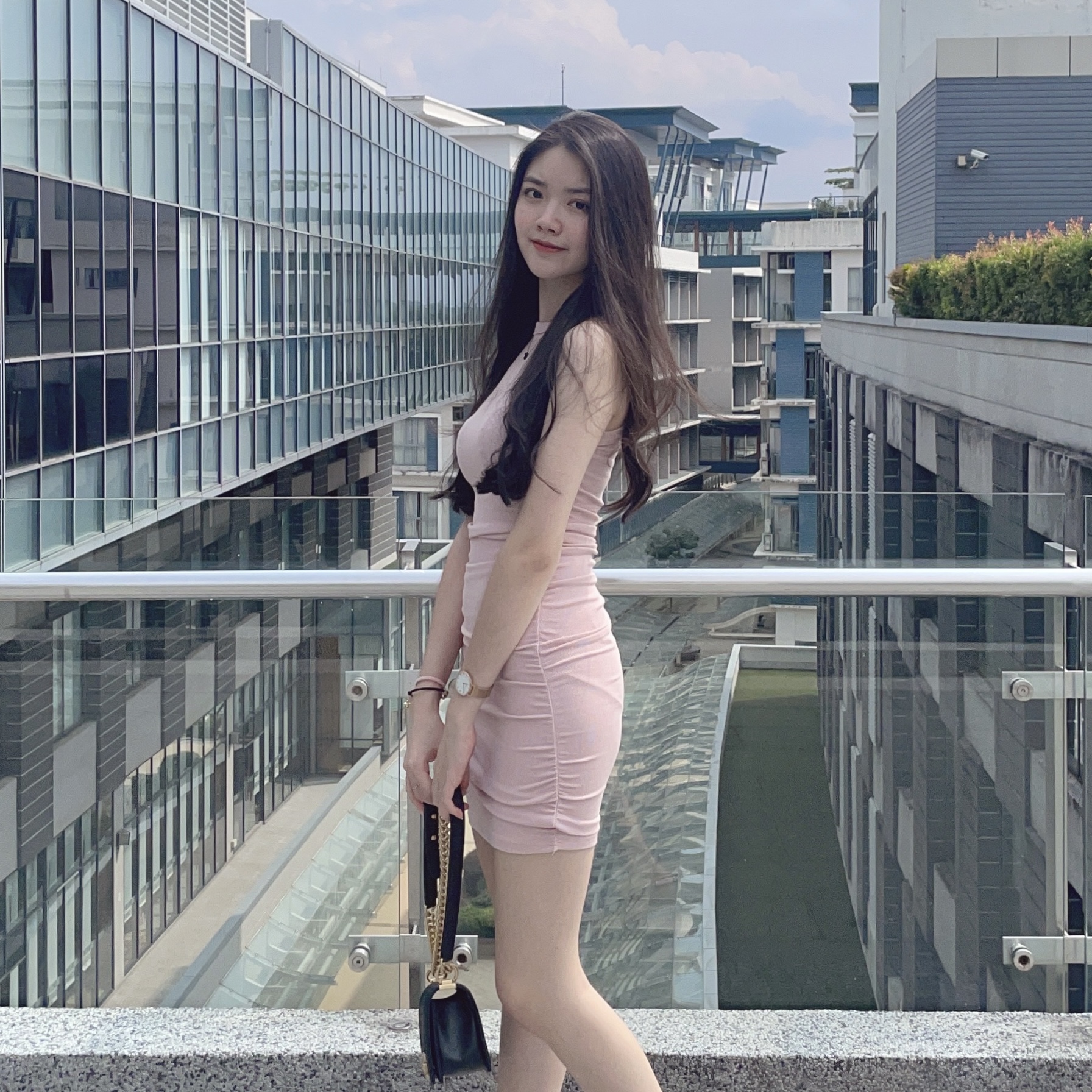 42EE7147-E4C0-40E9-95CE-151BC37D5D3C