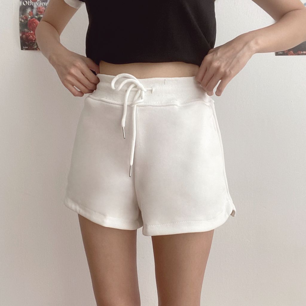 324AEB30-32FC-435E-B640-8B879B59D39F