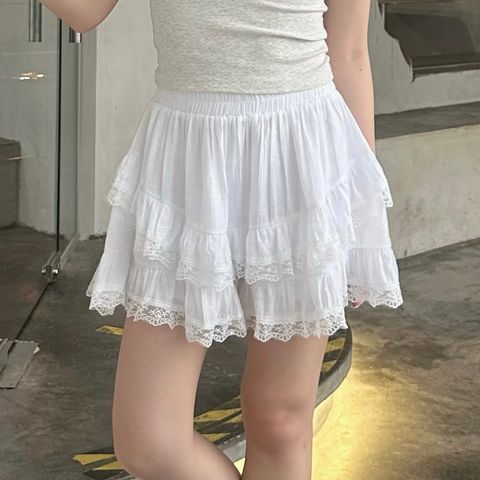 E5300261-E5E4-419C-88E9-F949D4D0256B