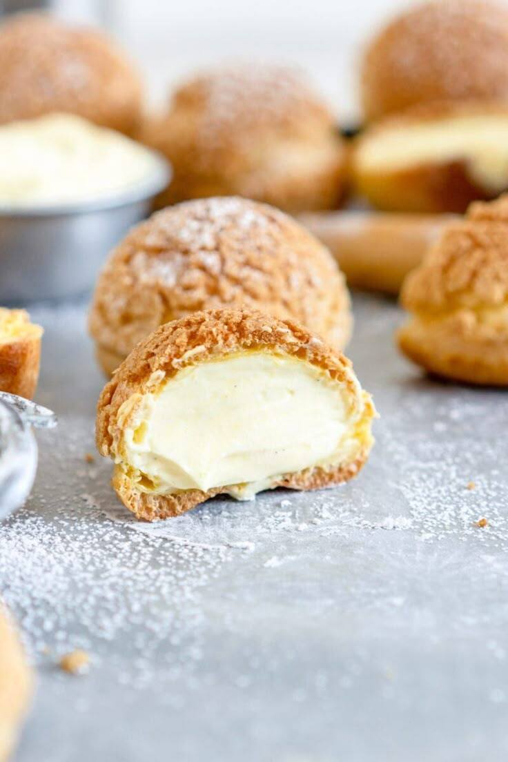 Vanilla Bean Cream Puffs