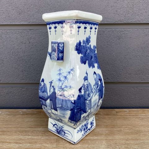 Chinese Antique Vase 3.jpg