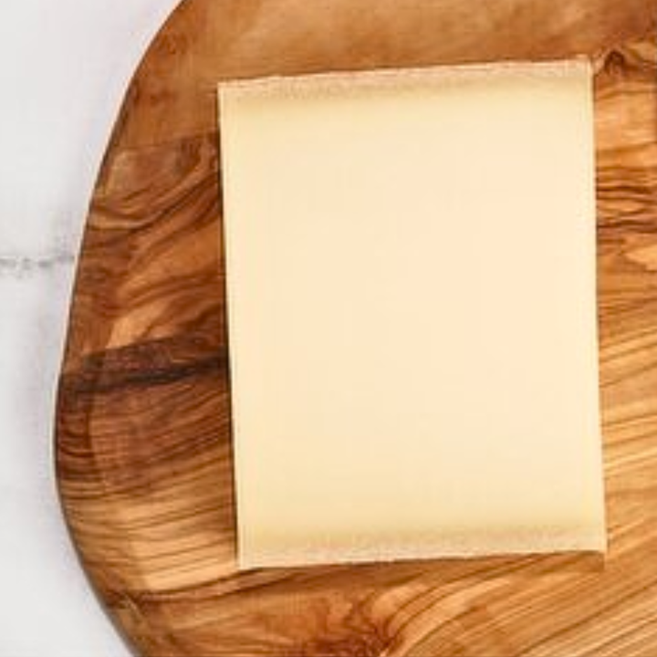 EMMI Le Gruyére Cheese Sliced _ Chilled MMC-CH-SW00200 (2)