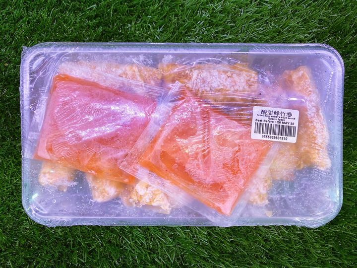 STK+Fu+Zhu+Roll+with+Sweet+%26+Sour+Sauce