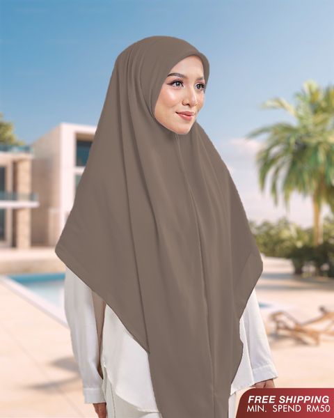 Model-Adnin_0007_8 Website Bawal Cover Launch 