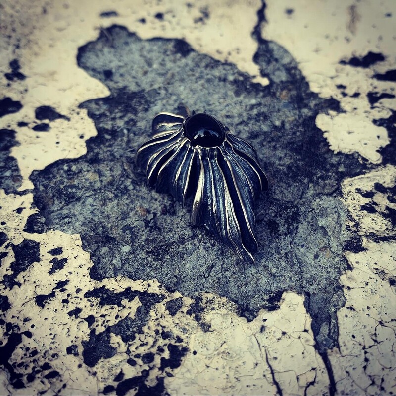 暗黑感