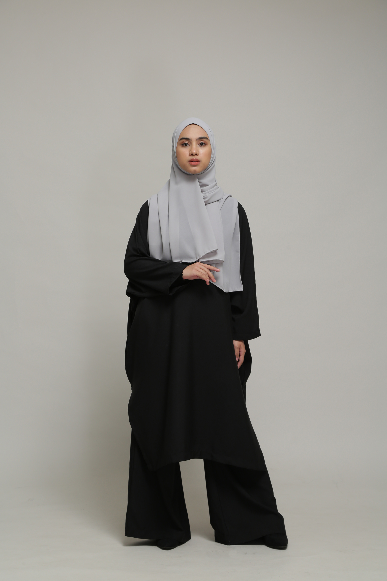 15.4.21 HIJANAH HAWL - AIXAD41028.JPG