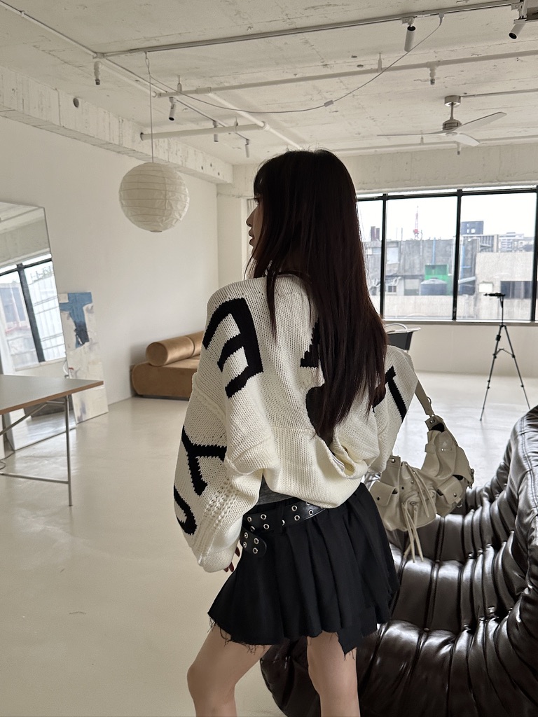 C39236FA-B621-42BC-AD49-5B3A361CBEFF_1_105_c