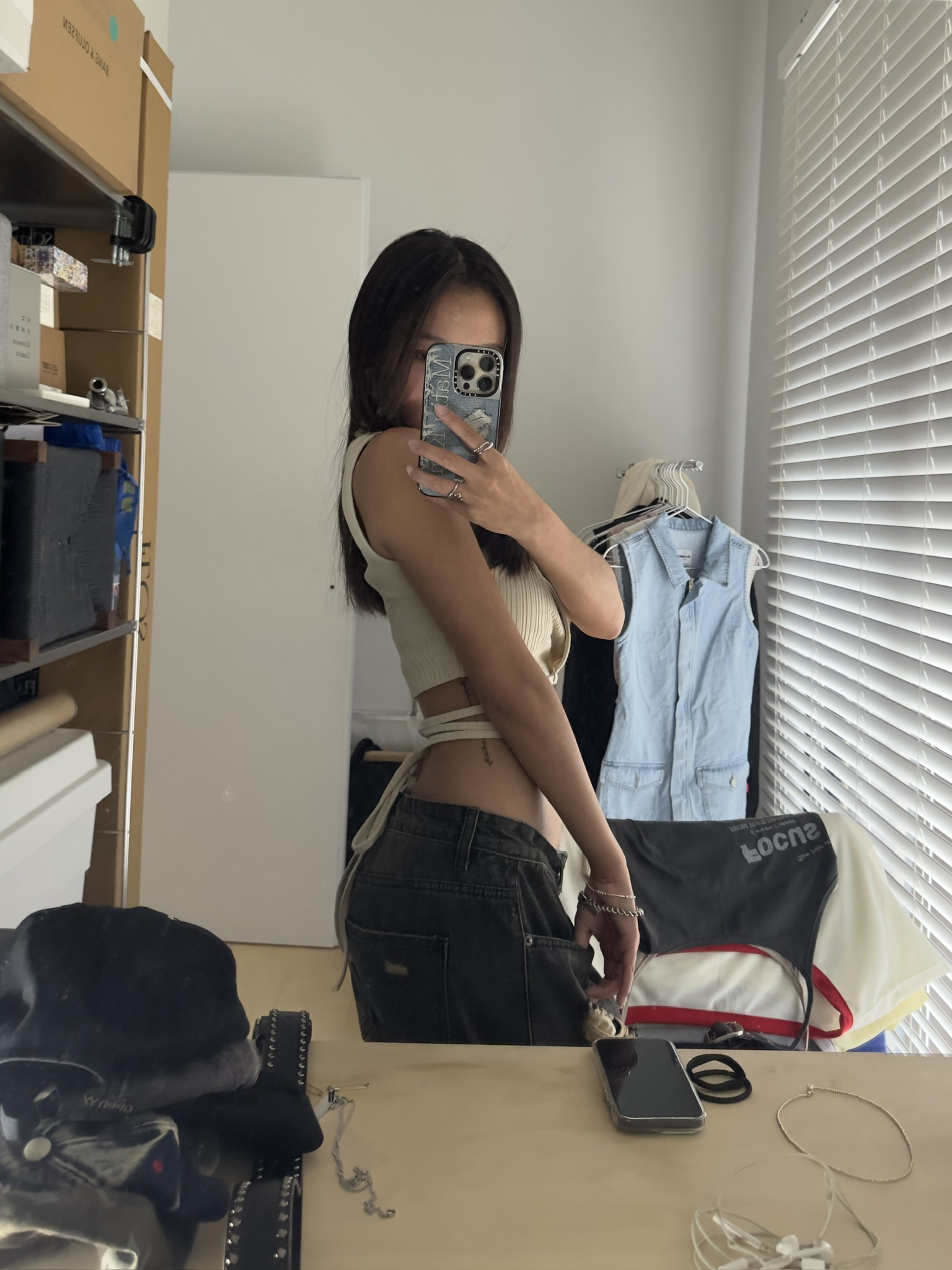 FAFB73AA-9D46-42D3-98D1-474273FCA9C6_1_102_a