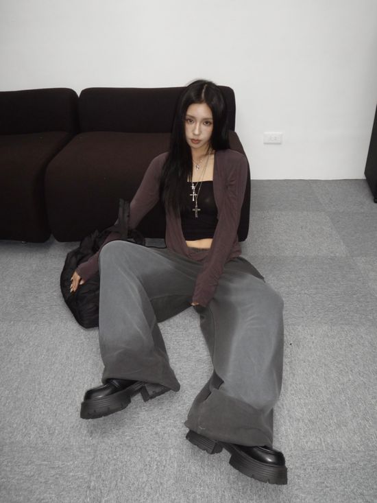 SEOUL CITY GIRL | JOVEN