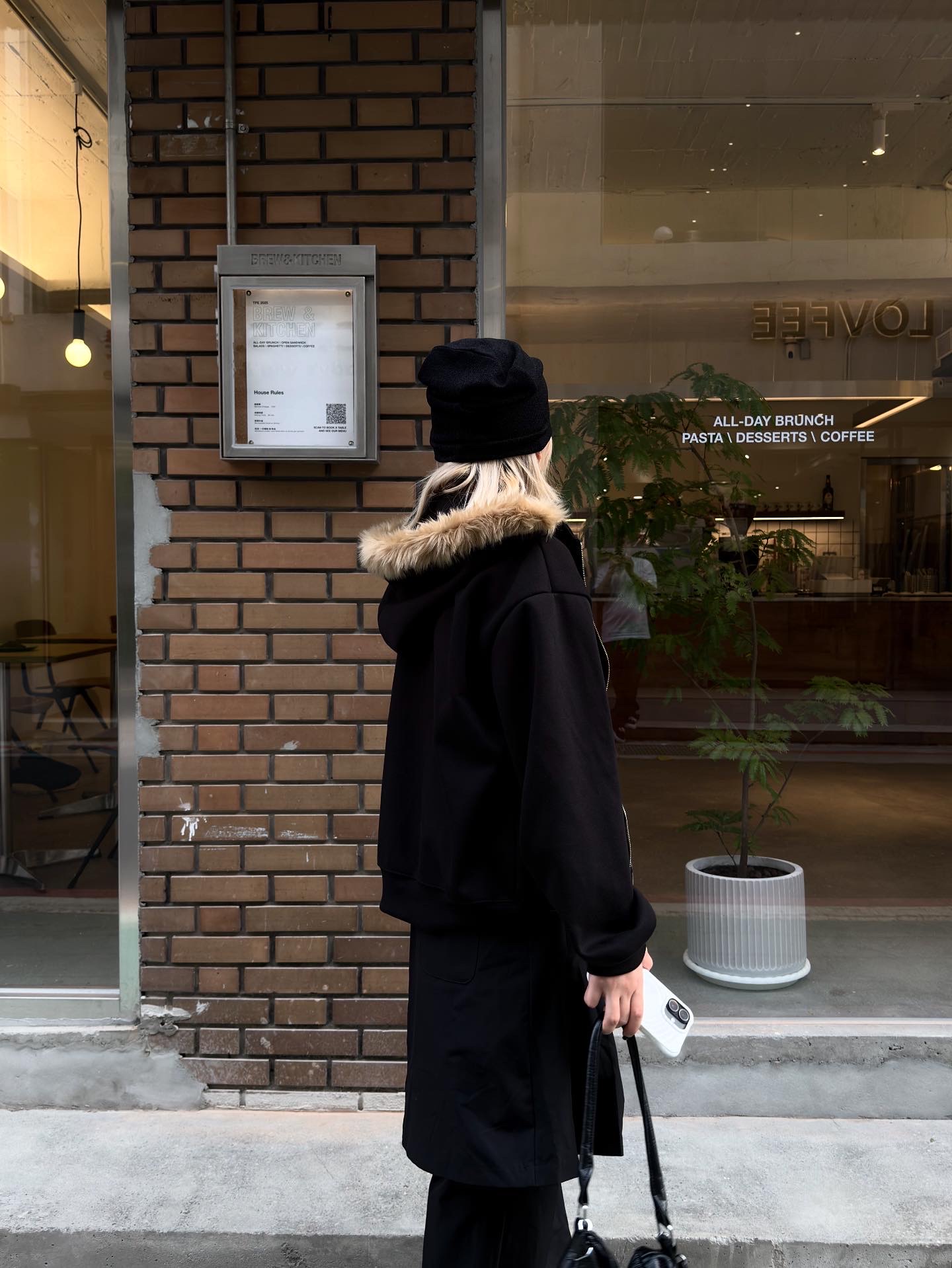 A83BC6A4-DCBA-402D-95B3-E9D30B365409