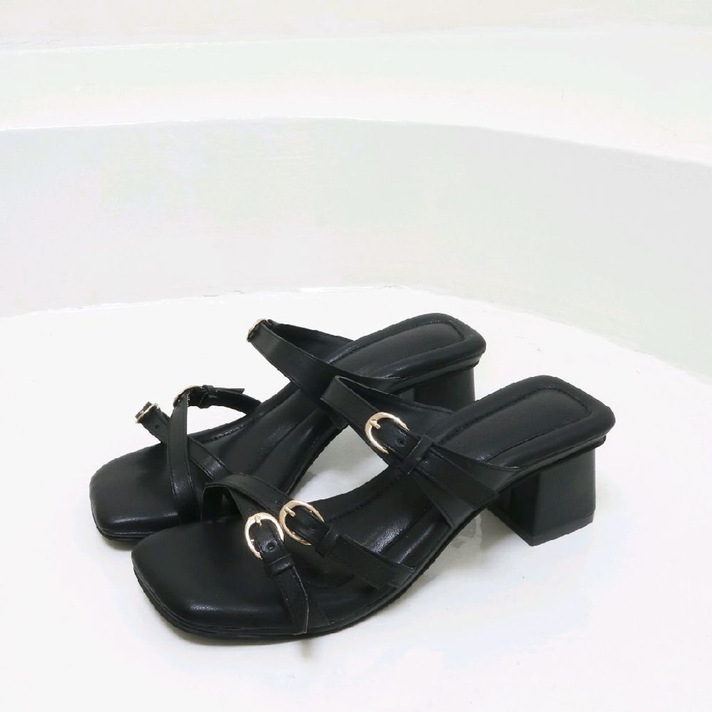 fbefe57764094f179209e99505eb78f1~tplv-aphluv4xwc-origin-jpeg