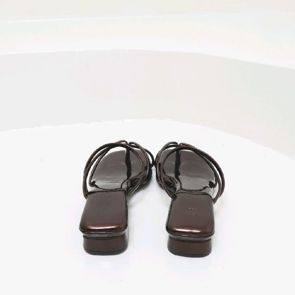 bd57bcefd90246f8b76cae498b4c51d1~tplv-aphluv4xwc-origin-jpeg