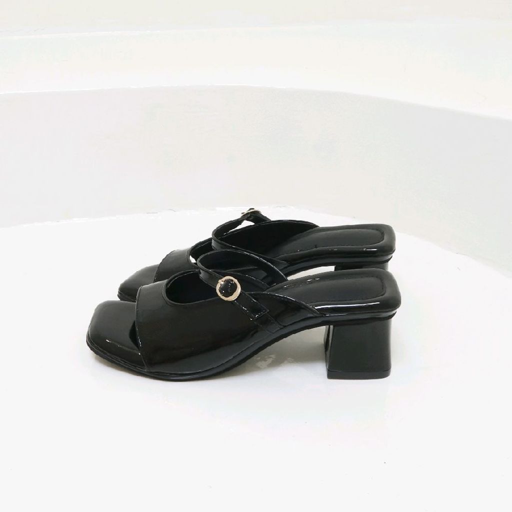 34e61772089446548151b821b9652bad~tplv-aphluv4xwc-origin-jpeg