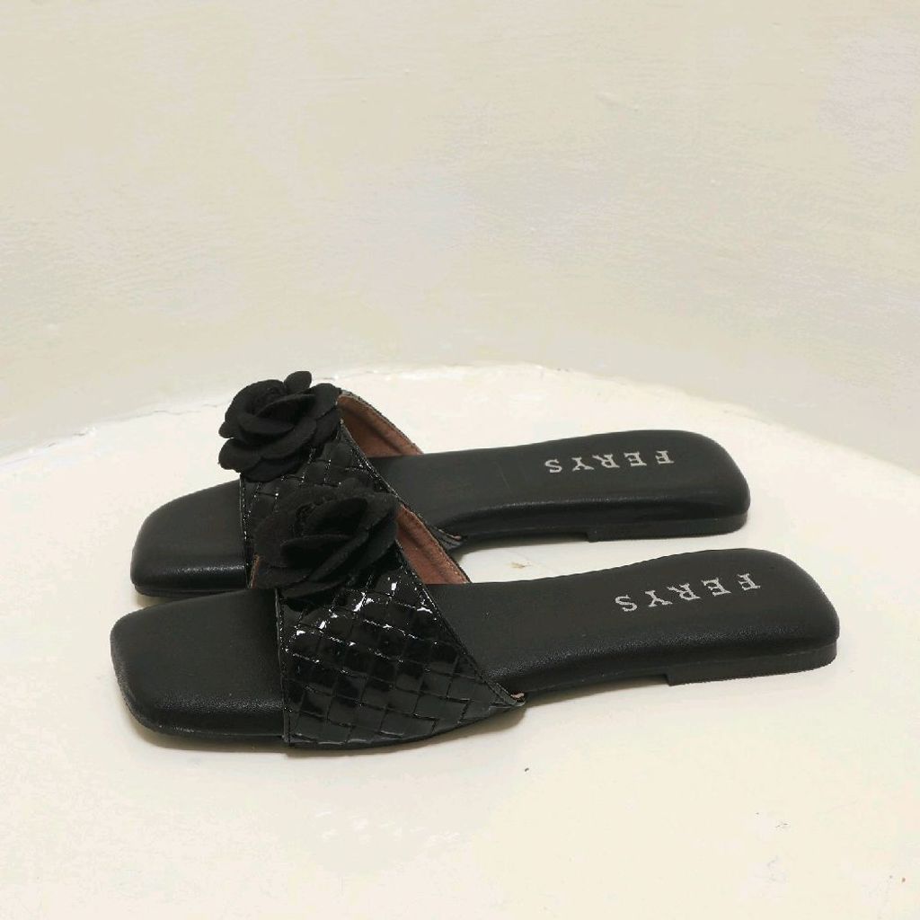 5bae184be7b34378af53ada1bfd684f1~tplv-aphluv4xwc-origin-jpeg