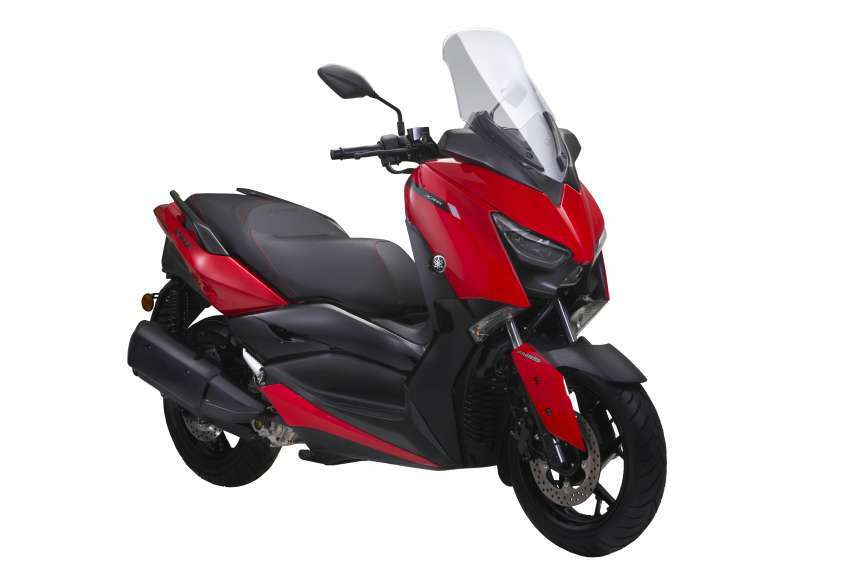 2022-Yamaha-XMax-250-Malaysia-Price-Update-RED-2-850x567