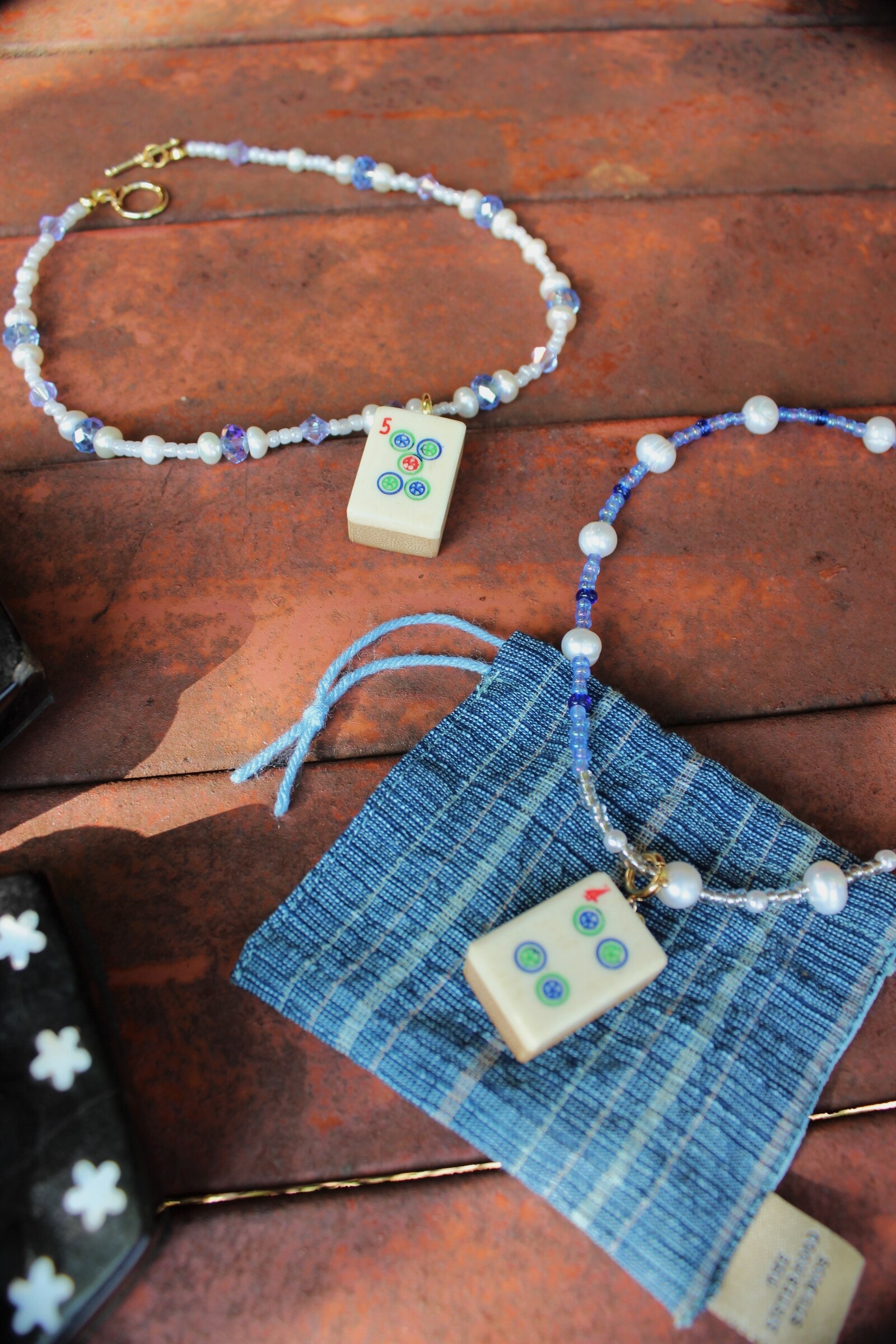 mahjong necklace 1