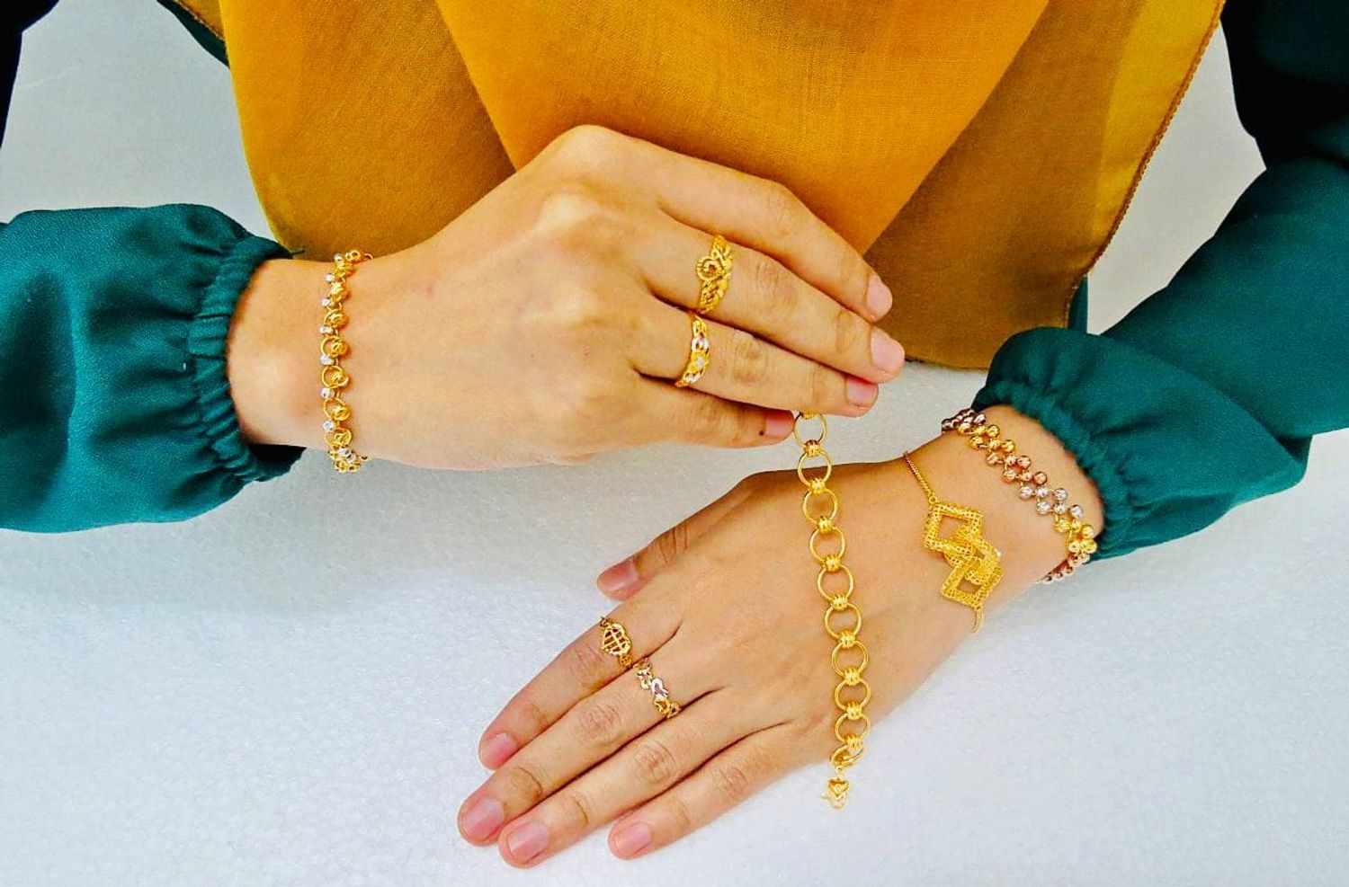 KEDAI EMAS ANS JEWELS |