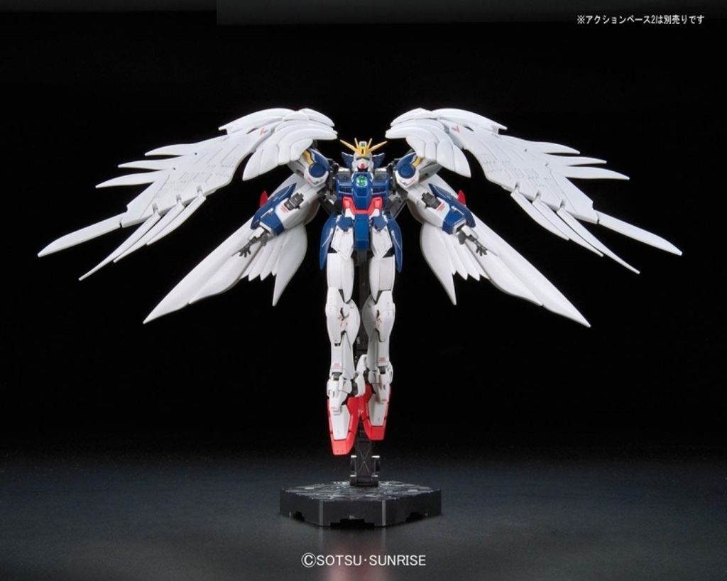 RG 1-144 WING GUNDAM ZERO EW4.jpg
